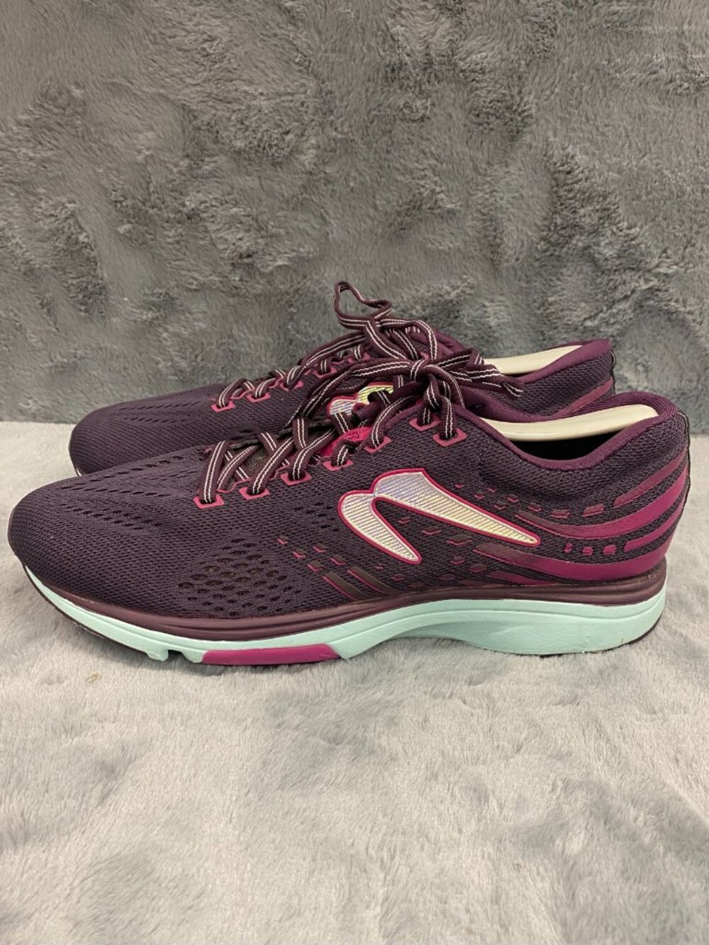 Newton Fate 7 Womens Sneakers Trainers Size 8.5 Purple Pink Blue Running Jogging - Picture 3 of 13